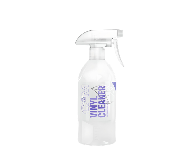 Очиститель пластика и винила Gyeon Q²M Vinyl Cleaner 00000957