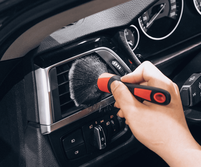 Мягкая кисть MaxShine ESS Detailing Brush Ultra Soft Small 704623