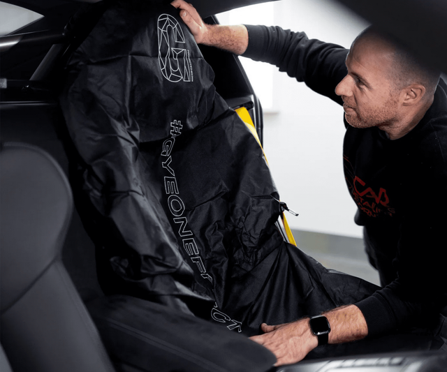 Защитный чехол Gyeon Q²M Seat Cover 00000592