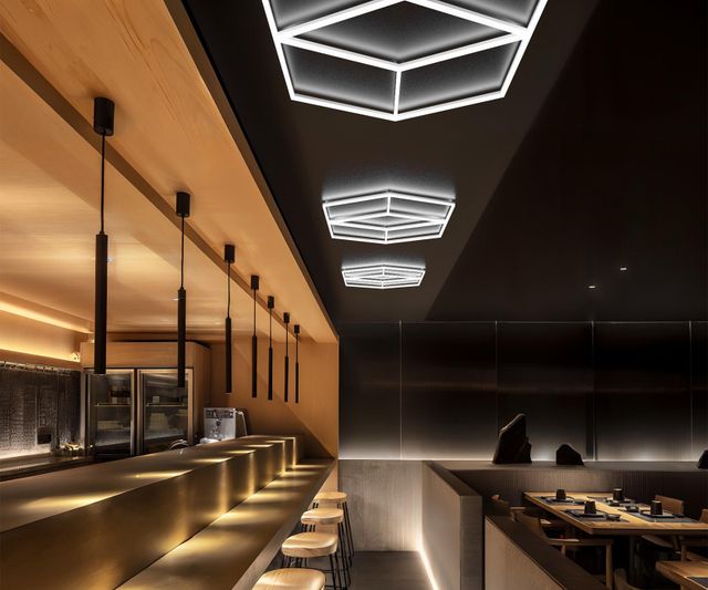 Потолочный светильник CDL LED Matrix Hexagonal Light CDL6112 Потолочный светильник CDL LED Matrix Hexagonal Light CDL6112