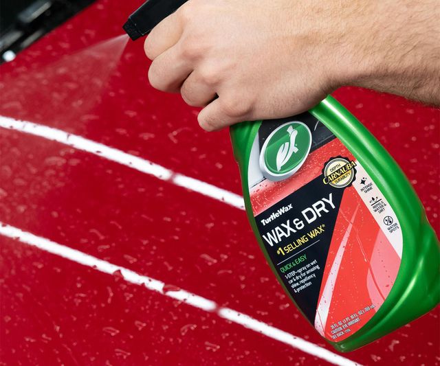 Жидкий воск Turtle Wax Wax & Dry 040018 Жидкий воск Turtle Wax Wax & Dry 040018
