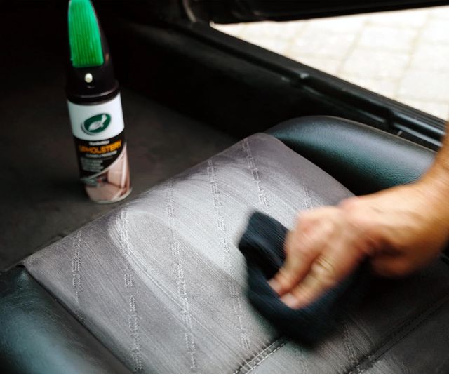 Очиститель и кондиционер Turtle Wax Leather Cleaner Odor-X 040016 Очиститель и кондиционер Turtle Wax Leather Cleaner Odor-X 040016