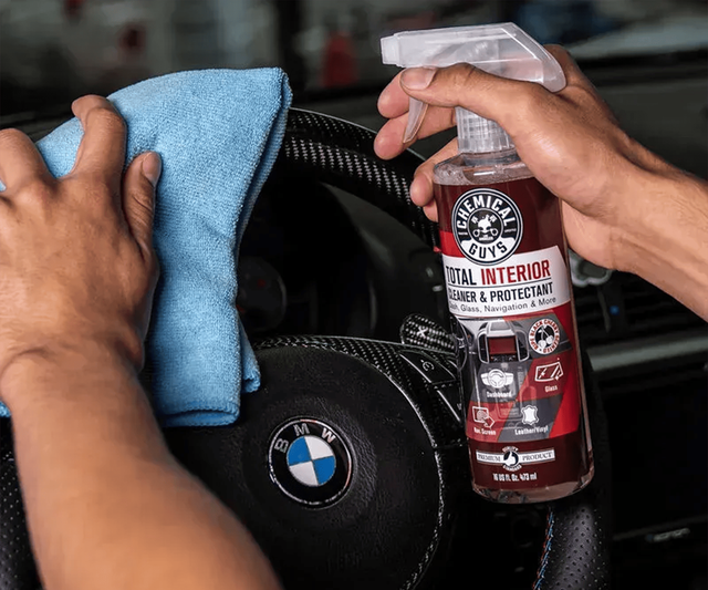 Універсальний очищувач Chemical Guys Total Interior Cleaner And Protectant Black Cherry SPI225_16 Універсальний очищувач Chemical Guys Total Interior Cleaner And Protectant Black Cherry SPI225_16