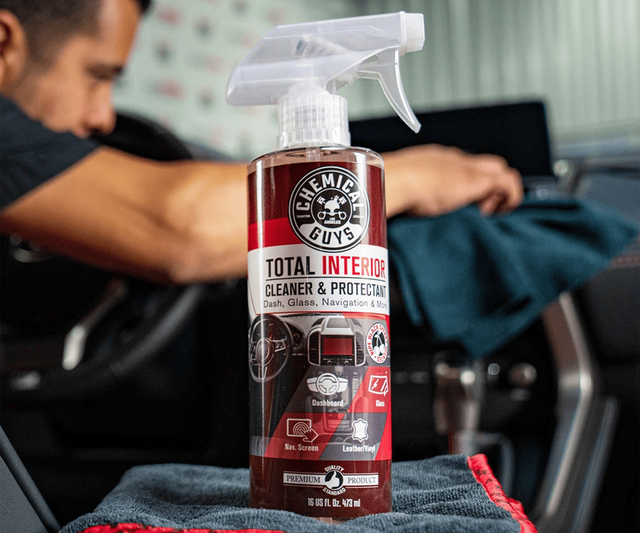 Універсальний очищувач Chemical Guys Total Interior Cleaner And Protectant Black Cherry SPI225_16 Універсальний очищувач Chemical Guys Total Interior Cleaner And Protectant Black Cherry SPI225_16