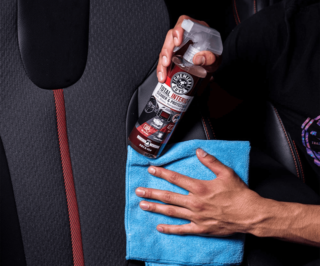 Універсальний очищувач Chemical Guys Total Interior Cleaner And Protectant Black Cherry SPI225_16 Універсальний очищувач Chemical Guys Total Interior Cleaner And Protectant Black Cherry SPI225_16